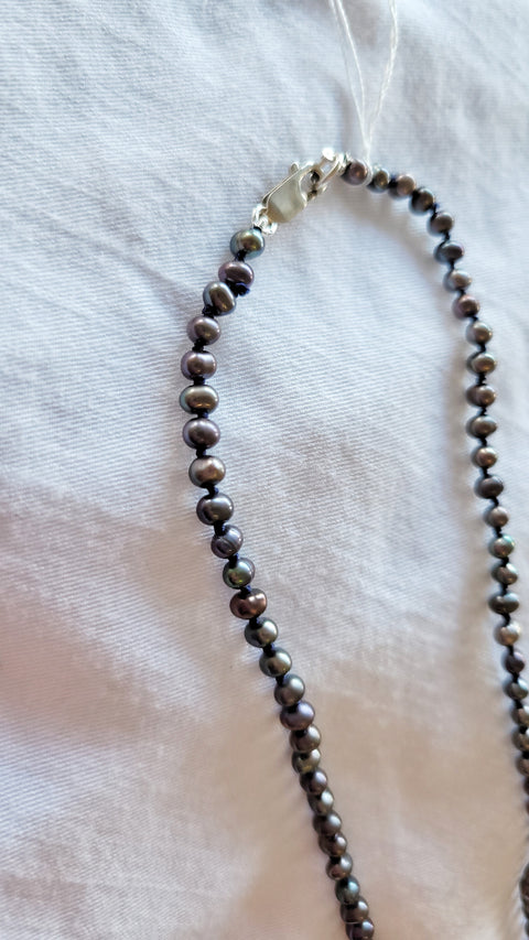 Hand-knotted black freshwater pearls